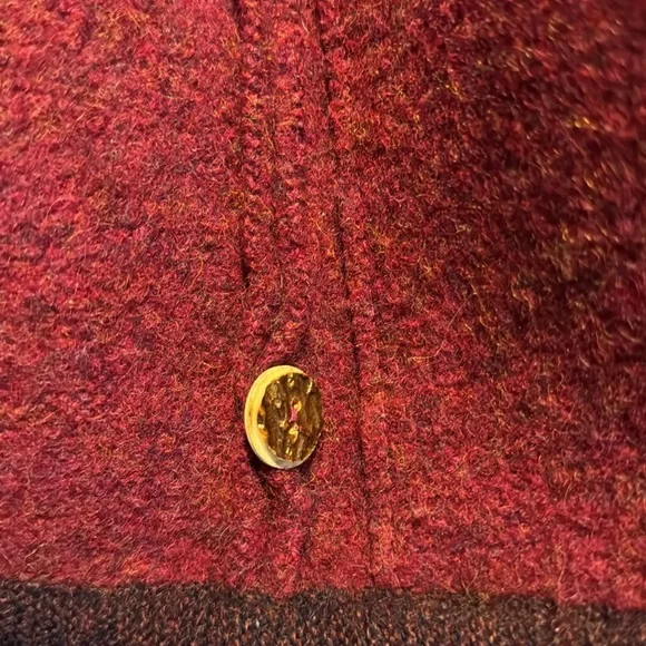 Geiger Wool Cardigan - Picture 10 of 12